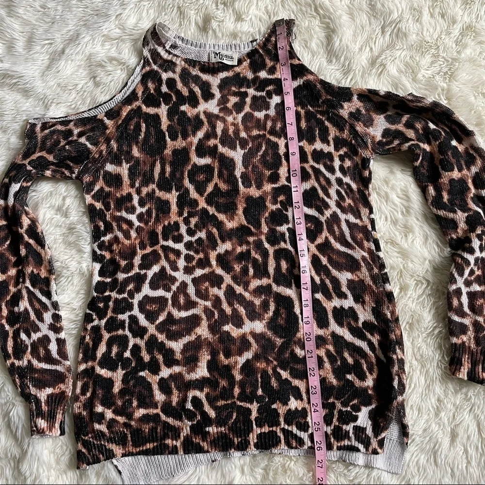 Show Me Your MuMu Sweater shiver shoulder coyote kitty knit Brown black M